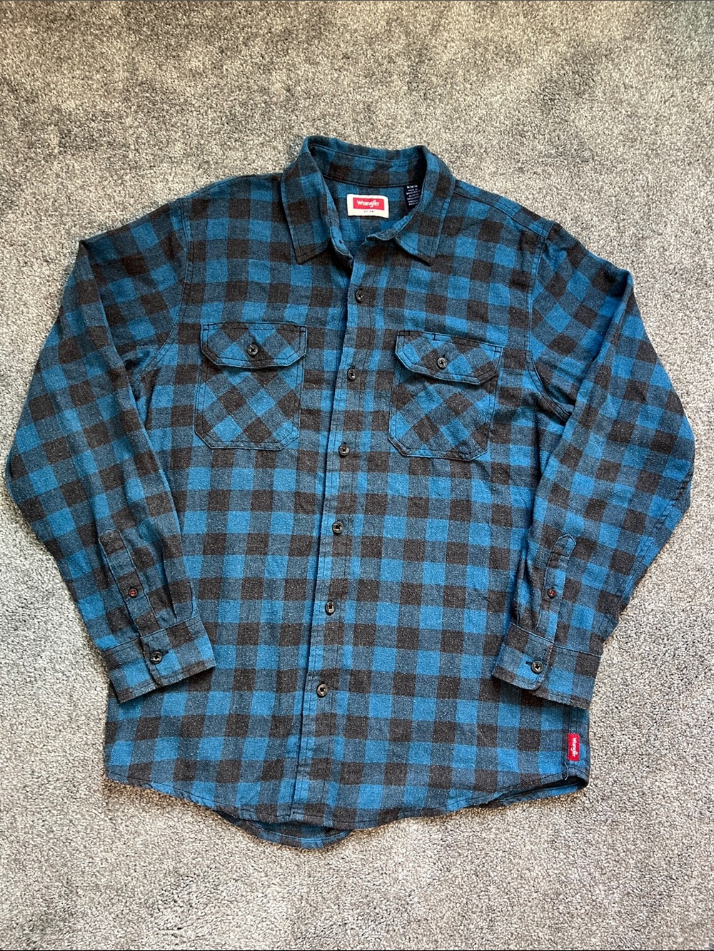 Wrangler Men’s Medium Blue Black Buffalo Plaid Flannel Shirt Button Up
